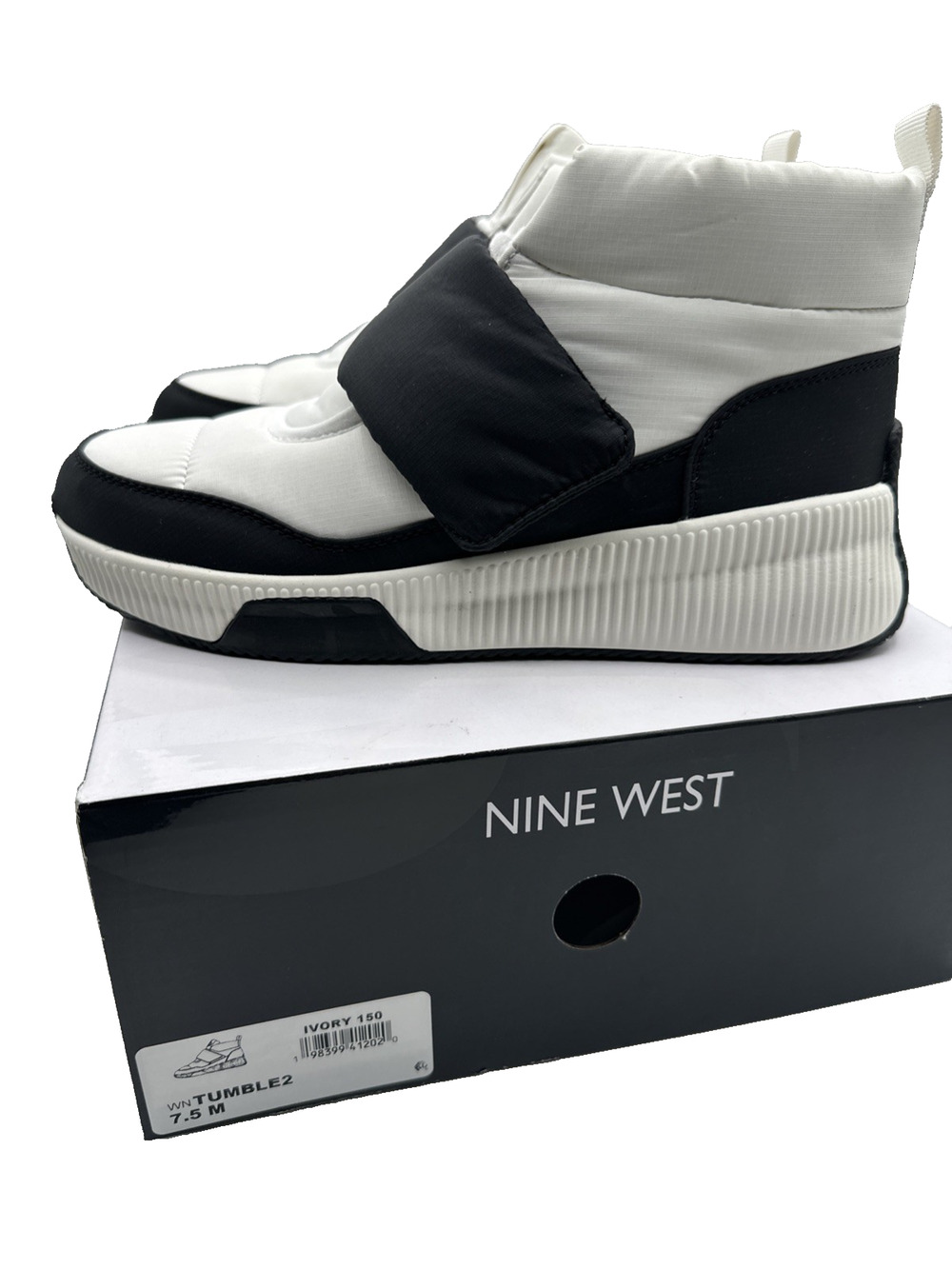 Nine West Tumble2 Women’s 7.5 M Ivory Black High Top Platform Sneakers New